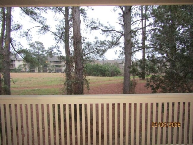 Building Photo - 4812 Pinehurst Cir