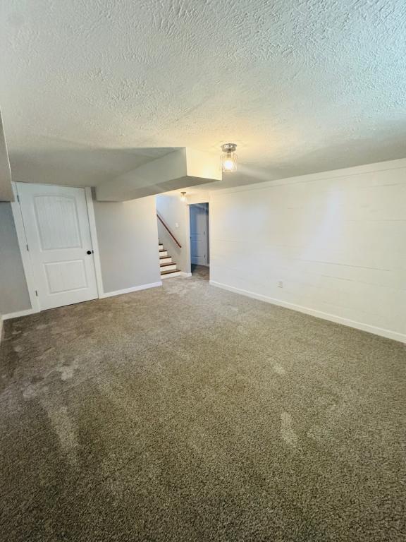 Building Photo - 410 Holbrook Dr