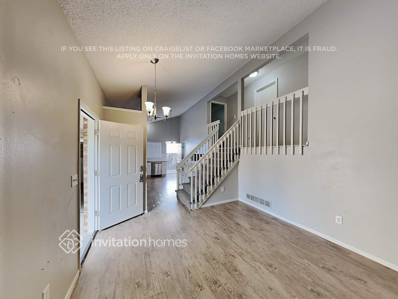 Building Photo - 5731 W 75th Pl