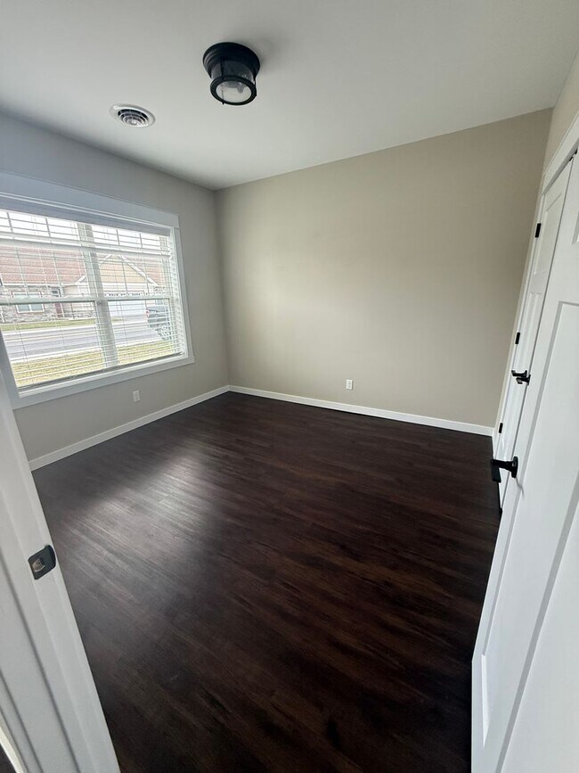 Building Photo - 3 Bedroom, 3 Bathroom - Shippensburg, PA!