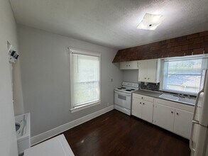 Building Photo - 2841 N 45th St
