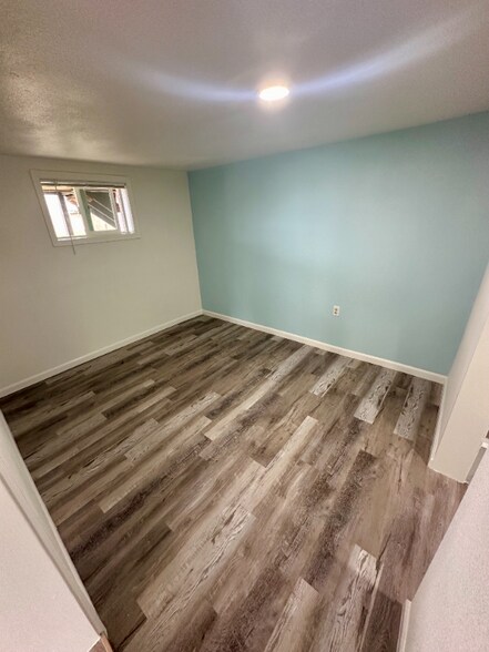 Building Photo - 1027 Lolena St