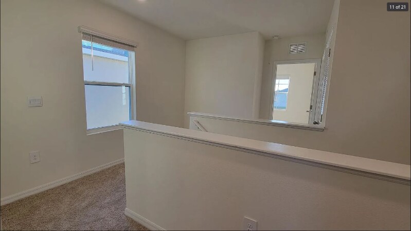 Building Photo - 5977 Briar Rose Wy