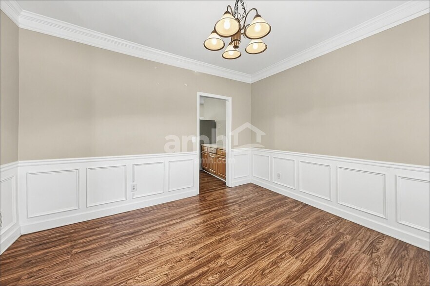 Building Photo - 4524 Kingsgate Ct NW