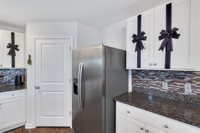 Building Photo - 123 Tobago Cir