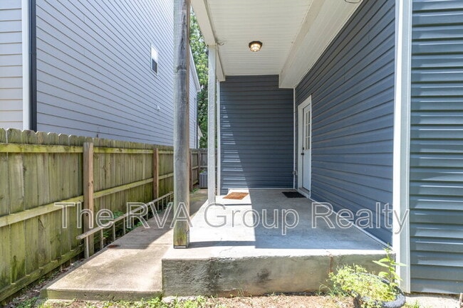 Building Photo - 1317 N 22nd St