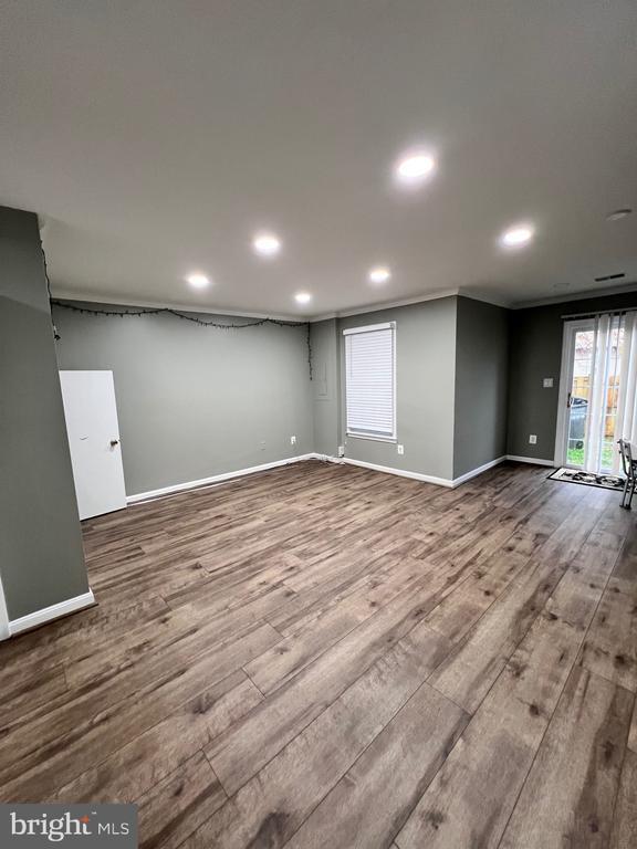 Building Photo - 7783 Black Horse Ct