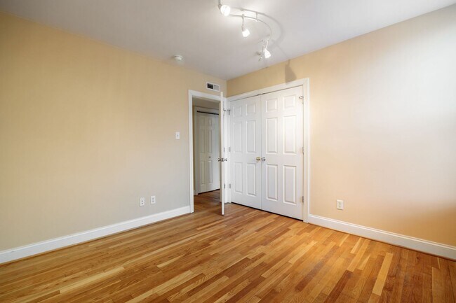 Building Photo - 2100 Grove Ave