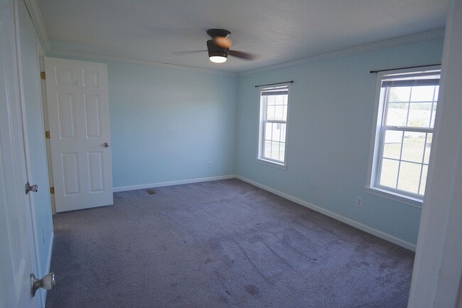 Building Photo - 106 Fishtail Ct