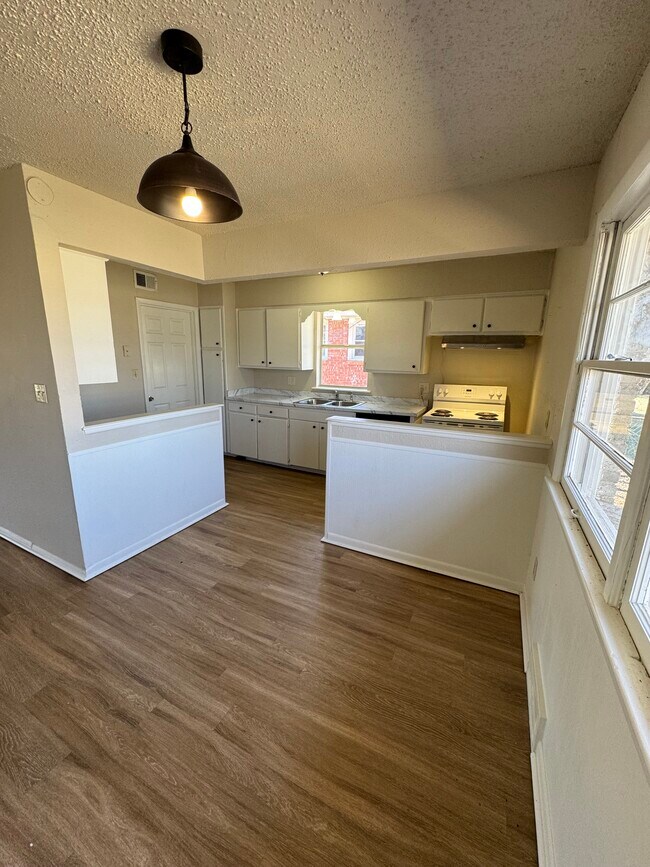 Building Photo - 1229 NW 83rd St