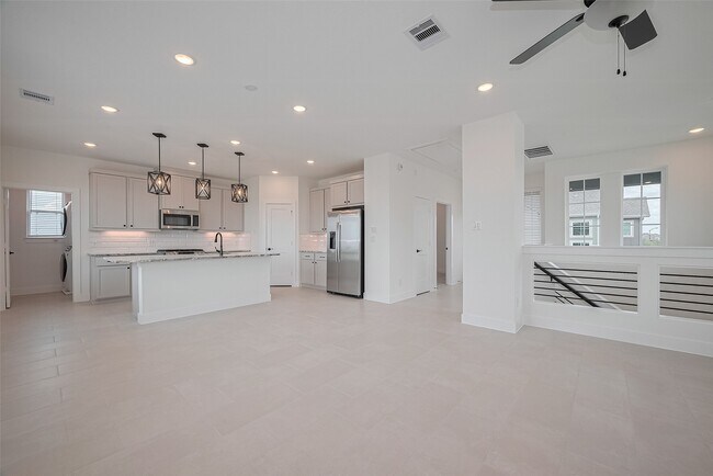 Building Photo - 7746 Meadow Mouse Ln