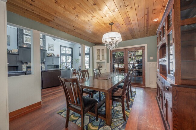 Building Photo - 26316 CA-189