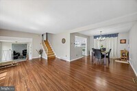 Building Photo - 805 Selma St