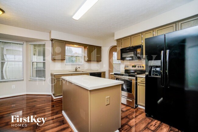 Building Photo - 212 Strathsprey Dr