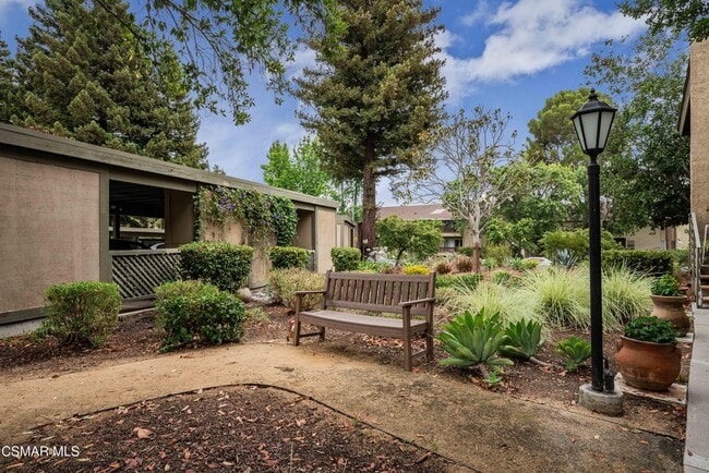 Building Photo - 460 Arbor Ln Ct