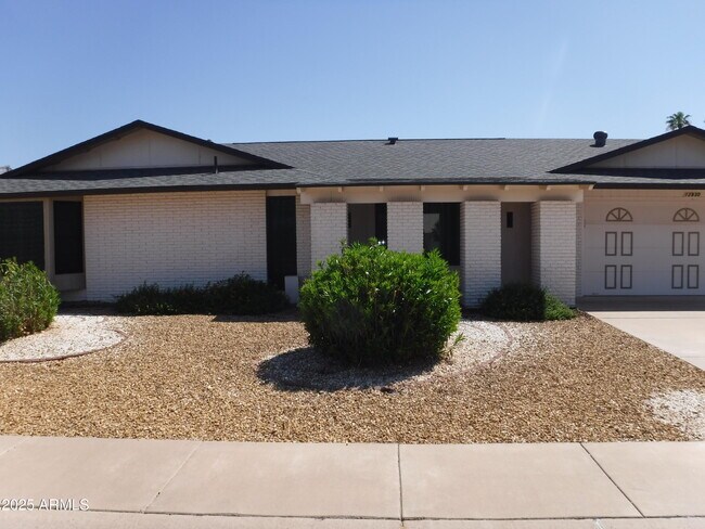 Building Photo - 12930 W Seville Dr