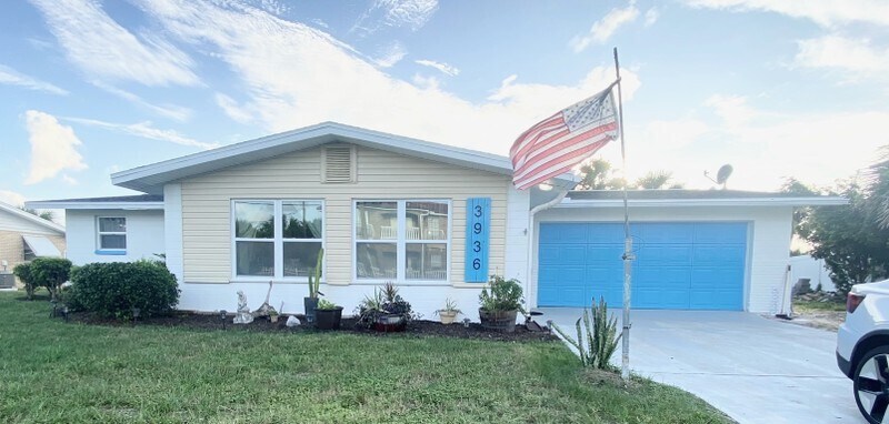 Building Photo - 3936 Oriole Ave