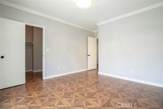 Building Photo - 1711 Grismer Ave