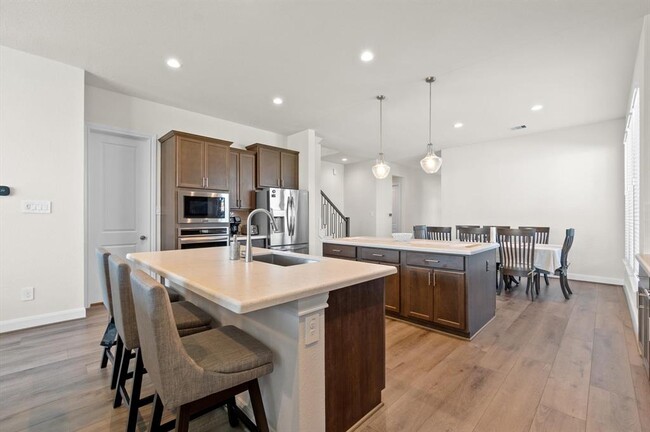 Building Photo - 12826 Raemoir Dr