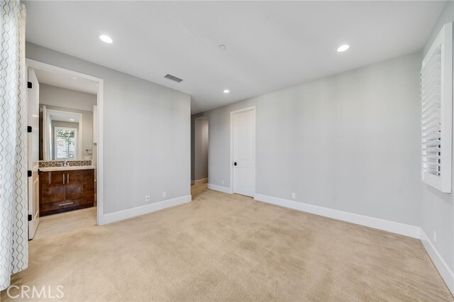 Building Photo - 212 Parkwood