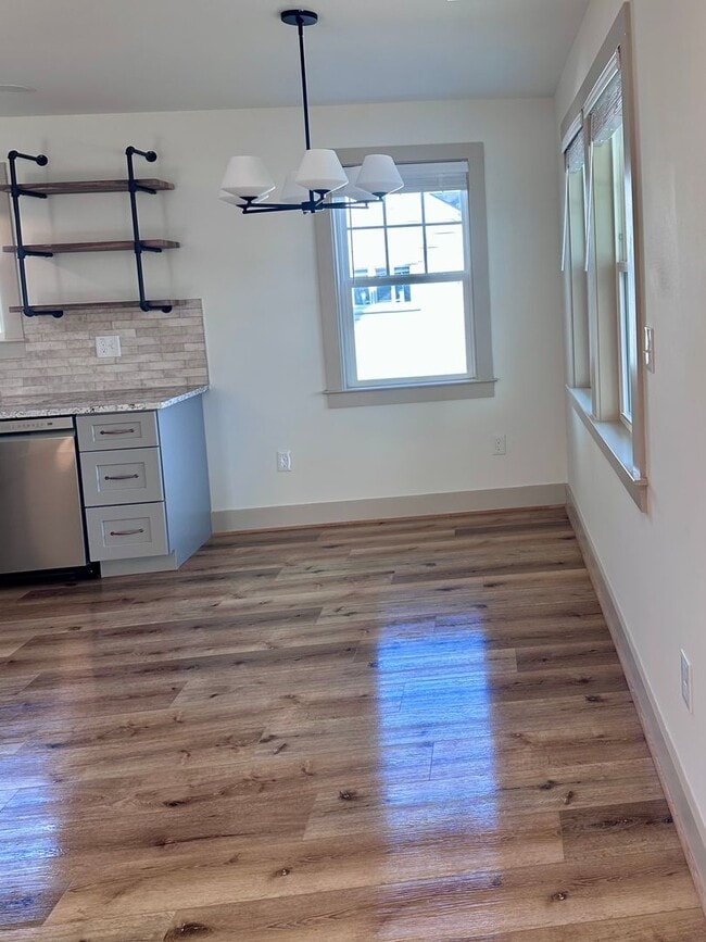 Building Photo - Newly Built Home minutes from Downtown Madison