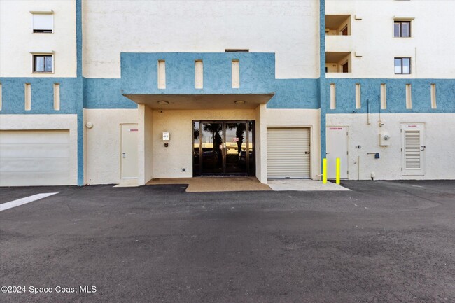 Building Photo - 1125 Jimmy Buffett Mem Hwy