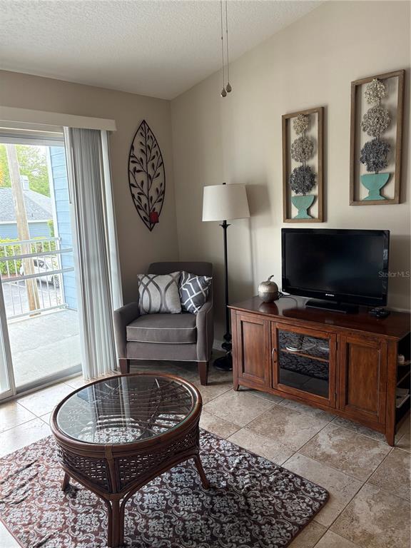 Building Photo - 2516 Grassy Point Dr