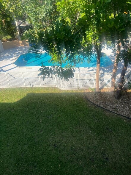 Building Photo - 8284 NW 24th St