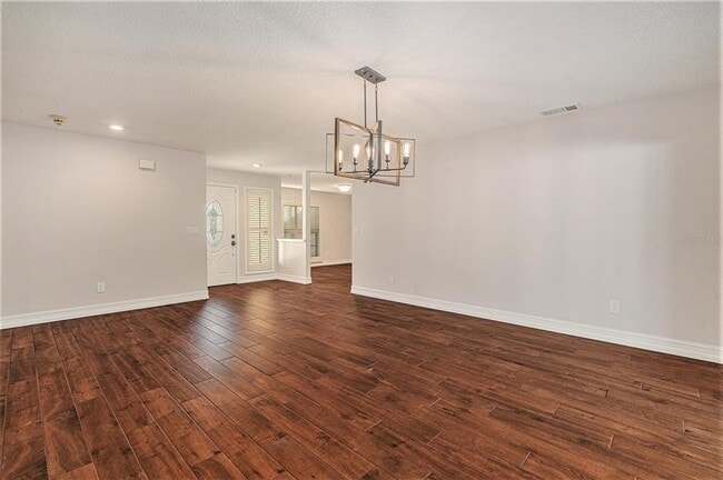 Building Photo - 505 Cullen Ct