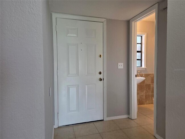 Building Photo - 162 Olive Tree Cir