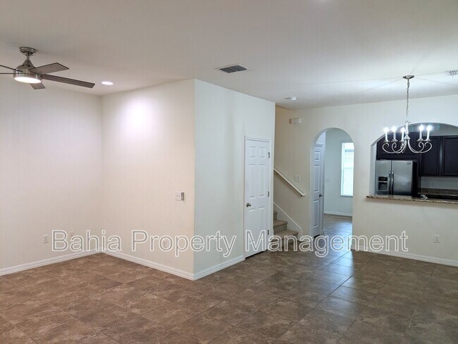 Building Photo - 14161 Stowbridge Ave