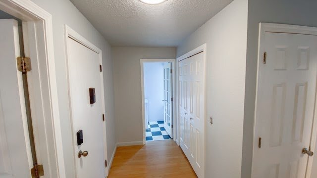 Building Photo - 14636 NE 45th St