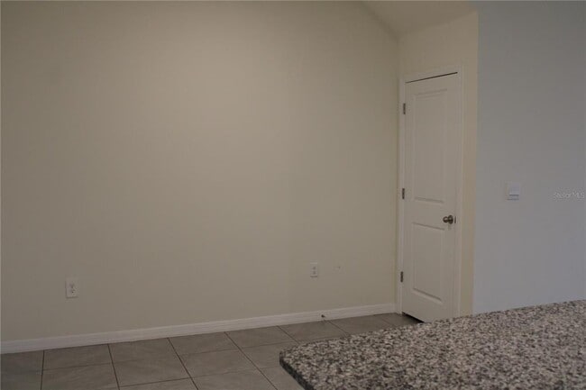 Building Photo - 17567 Crescent Moon Lp