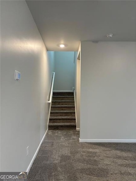 Building Photo - 368 Sinclair Way