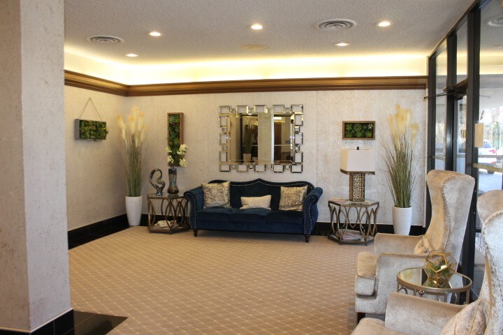 Building Photo - 921 Green Star Dr