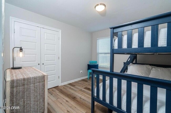 Building Photo - 6320 Beach Dr