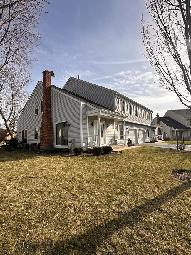 Building Photo - 11705 Pine Way