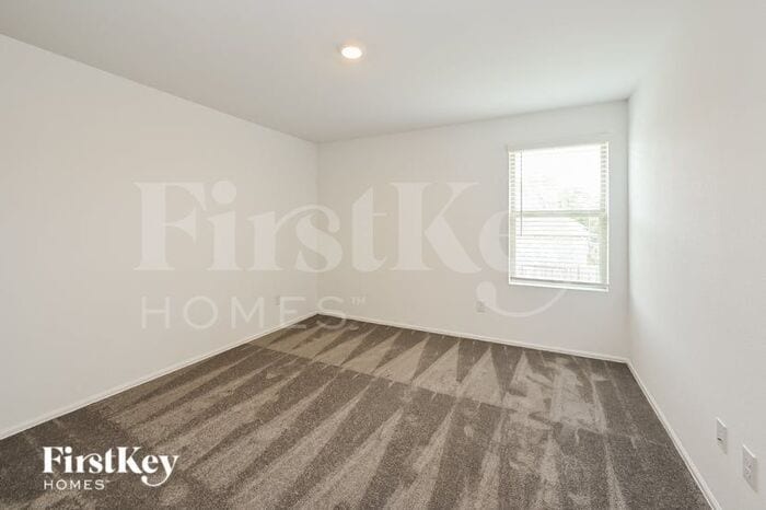 Building Photo - 6221 Arcadia Sound Ln