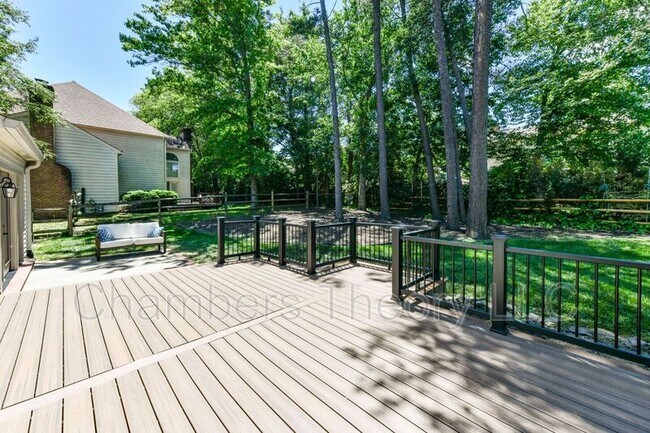 Building Photo - 6412 Gristmill Square Trce