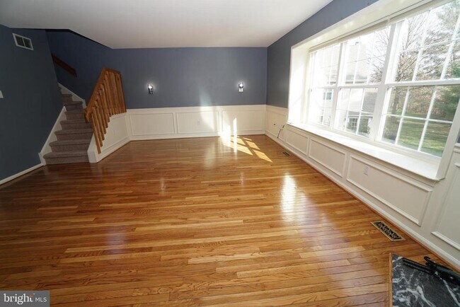 Building Photo - 2000 Harvard Dr