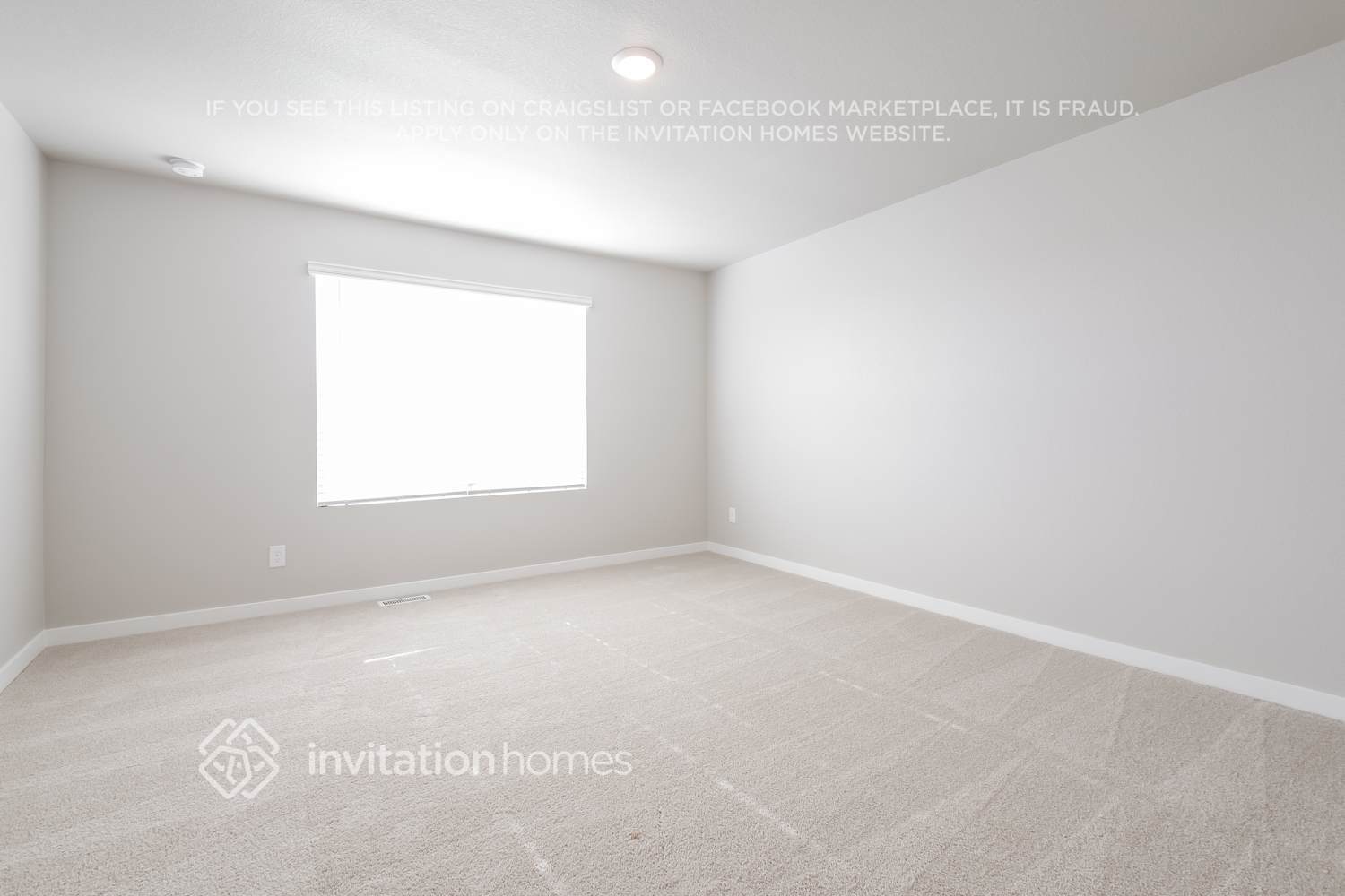 Building Photo - 2141 Christina St