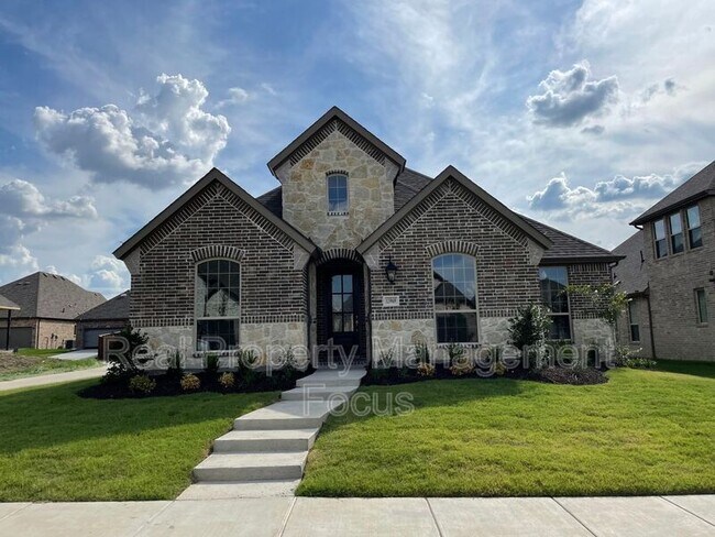 Building Photo - 13969 Falcon Ranch Dr