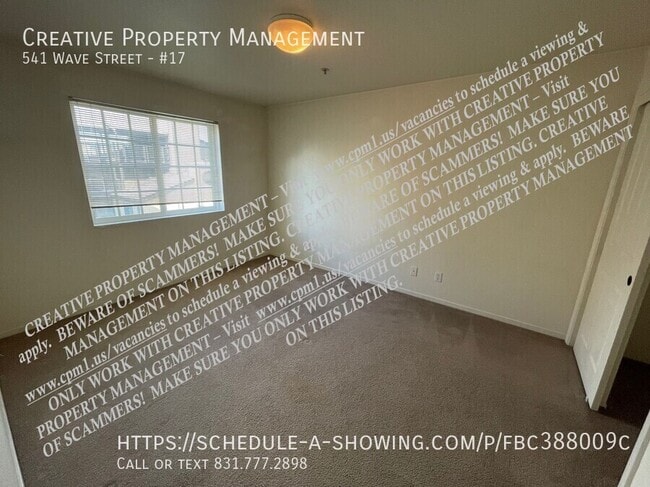 Building Photo - 541 Wave St