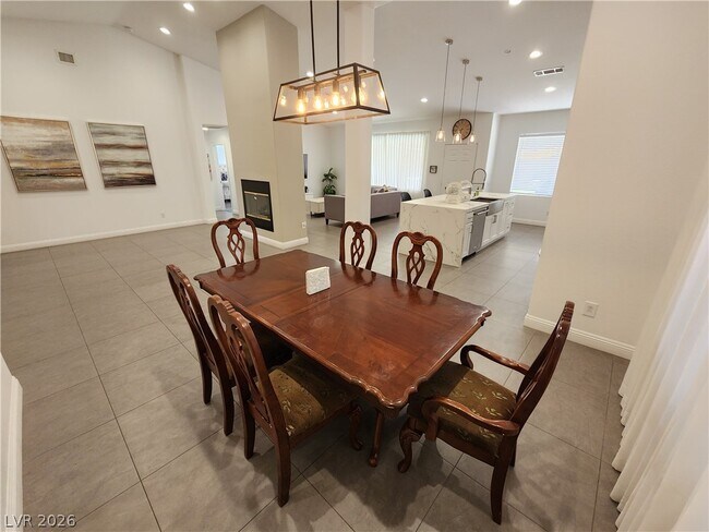 Building Photo - 417 Obsidian Dr