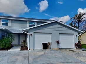 Building Photo - 542 Verbena Ct