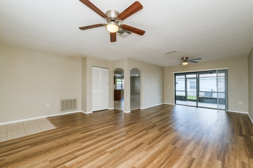 Building Photo - 7643 Limington Dr