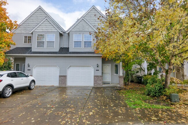 Building Photo - Fantastic Location - Beaverton 3 Bedroom, 2.5 Bath Townhome
