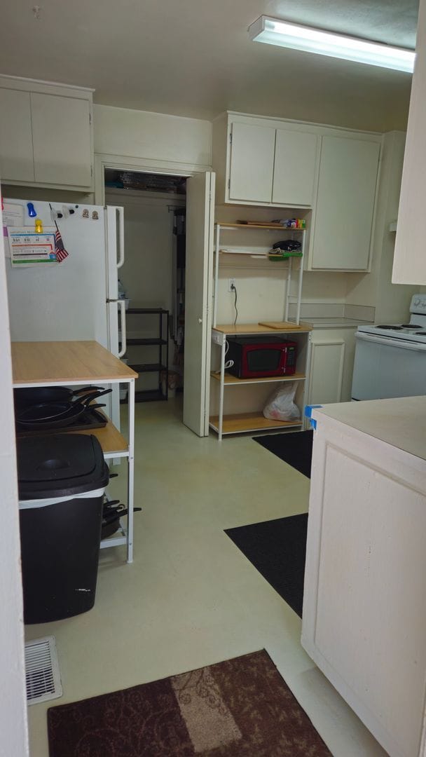 Building Photo - BG Properties, L.L.C.