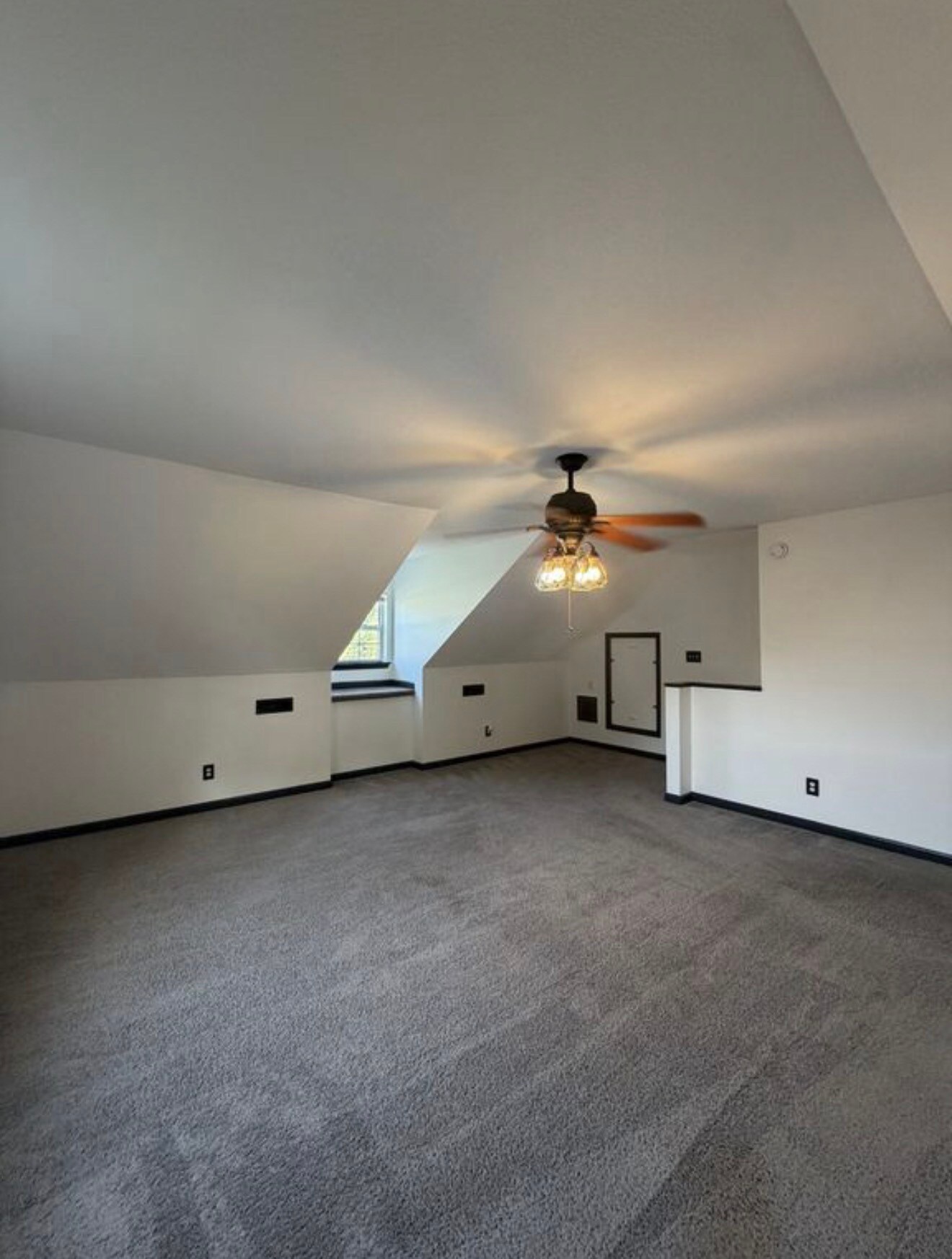 Building Photo - 3531 Sandpiper Dr