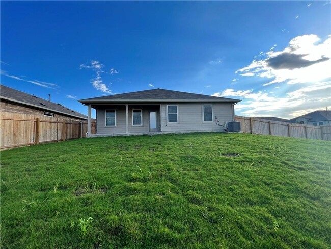 Building Photo - 20000 Price Daniel Dr